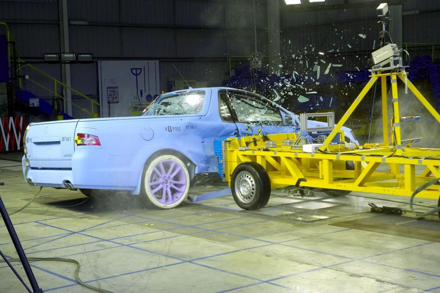  Holden Commodore VE SS Ute 2007 года  (фото 52 из 54)